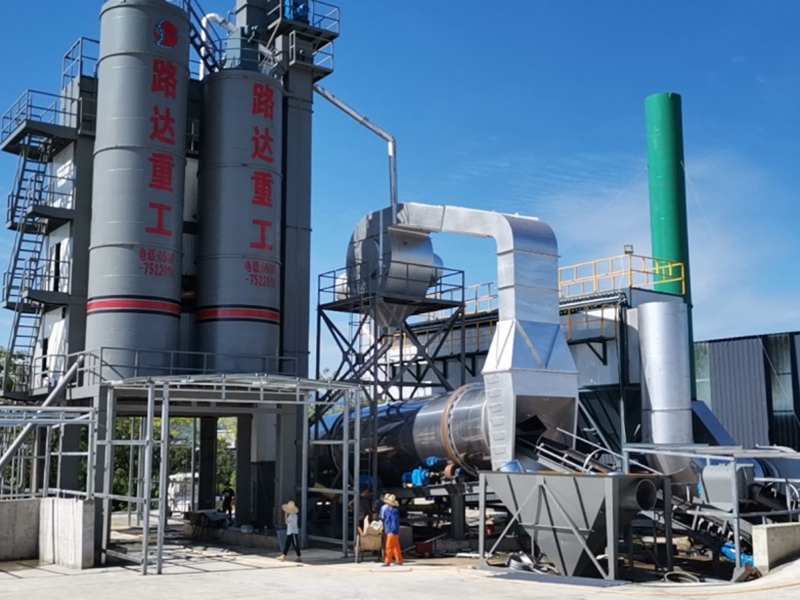 工程案例一、2020年7月廣東韶關(guān)qlb3000型瀝青攪拌站